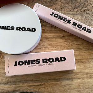 Jones Road -eye liner pencil-lip gloss- miracle balm